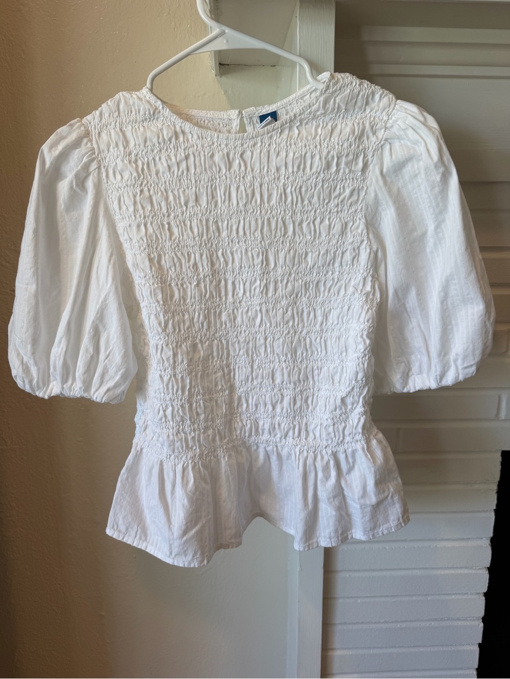 Old Navy White Smocked Puff Sleeve Peplum Top Small Tall
